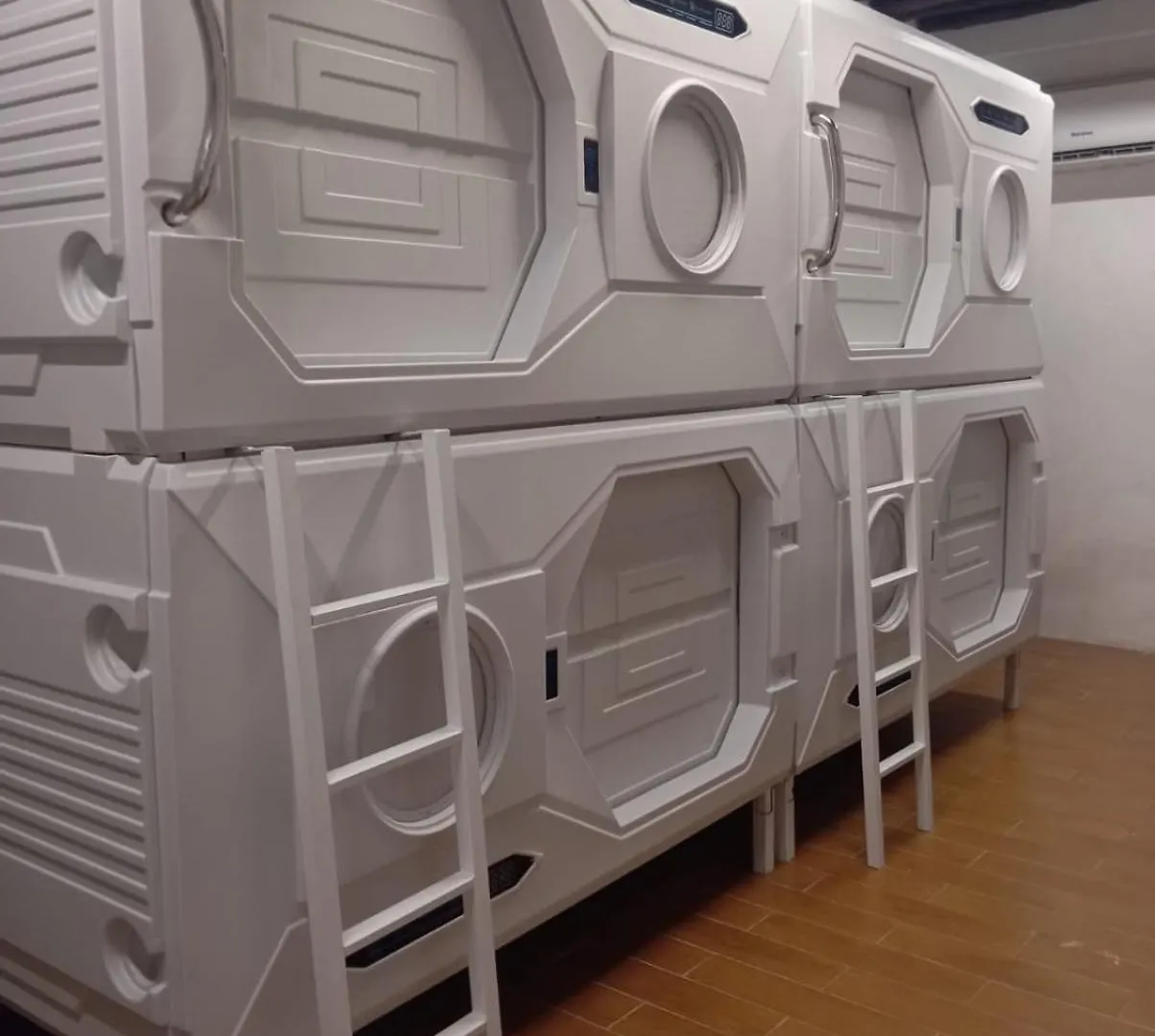Capsule hotel Al Qudra Lakes Camping By Hyba Dubai